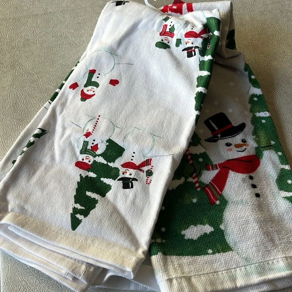 St Nicholas square snowmen kitchen towels NWT